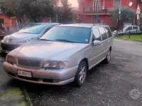 Usata Volvo V70 179 CV (131 kW) 1998 Grigio Station wagon