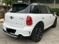 Usata Mini Countryman 143 CV (105 kW) 2013 Bianco SUV