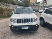 Usata Jeep Renegade Limited 140 CV (102 kW) 2015 Bianco SUV