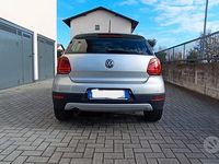Usata VW Polo 90 CV (66 kW) 2017 Grigio Berlina
