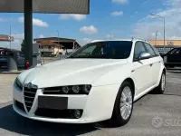 Usata Alfa Romeo 159 136 CV (100 kW) 2012 Bianco Station wagon