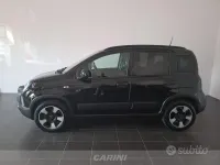 Usata Fiat Panda Cross Cross 70 CV (51 kW) 2024 Nero Utilitaria