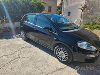 Usata Fiat Punto Lounge 75 CV (55 kW) 2014 Nero Utilitaria