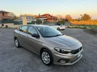 Usata Fiat Tipo Easy 120 CV (88 kW) 2017 Oro Berlina