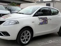 Gebraucht Lancia Ypsilon 69 PS (50 kW) 2016 Weiß Kleinwagen