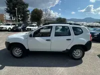 Usata Dacia Duster Lauréate 101 CV (74 kW) 2014 Bianco SUV
