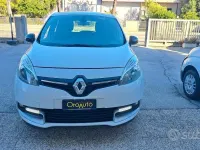 Usata Renault Scénic XMOD 110 CV (80 kW) 2015 Bianco Monovolume