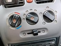 Usata Opel Agila 75 CV (55 kW) 2004 Grigio Monovolume