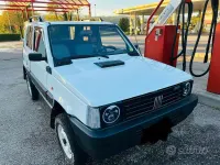 Usata Fiat Panda Club 50 CV (36 kW) 1992 Bianco Berlina