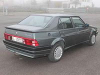 Käytetty Alfa Romeo 75 148 HP (108 kW) 1989 Vihreä Sedan