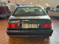Usata Mercedes SL500 320 CV (235 kW) 1990 Nero Cabrio
