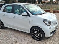 Usata Smart ForFour Proxy 71 CV (52 kW) 2015 Bianco Utilitaria