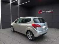 Usata Kia Venga 116 CV (85 kW) 2012 Grigio Utilitaria