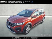 Usata Dacia Jogger Comfort 110 CV (80 kW) 2022 Rosso Monovolume