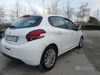 Usata Peugeot 208 2018 Bianco Utilitaria