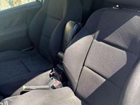 Usata Peugeot 207 90 CV (66 kW) 2008 Grigio Berlina