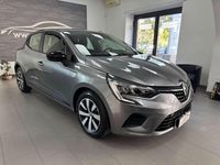 Usata Renault Clio V Equilibre 91 CV (66 kW) 2023 Grigio Berlina