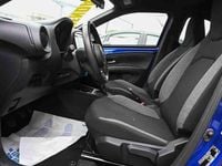 Usata Toyota Aygo X Active 72 CV (52 kW) 2025 Blu SUV