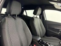 Usata Peugeot 2008 Allure 101 CV (74 kW) 2025 Grigio artense metallizzato SUV