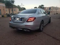 Usata Mercedes E220 AMG line 194 CV (142 kW) 2017 Argento Berlina