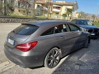 Usata Mercedes CLA180 109 CV (80 kW) 2016 Grigio Berlina