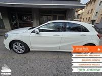 Usata Mercedes A180 Premium 122 CV (89 kW) 2017 Bianco Utilitaria