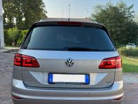 Käytetty VW Golf Sportsvan Highline 110 HP (80 kW) 2016 Tila-auto