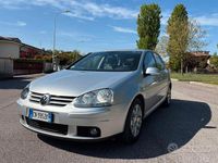 Usata VW Golf IV 2004 Grigio Utilitaria