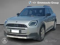 Usata Mini Countryman Favoured 156 CV (114 kW) 2024 Grigio SUV