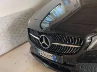Usata Mercedes A200 Premium 140 CV (102 kW) 2018 Nero Monovolume