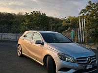 Usata Mercedes A180 120 CV (88 kW) 2014 Grigio Berlina