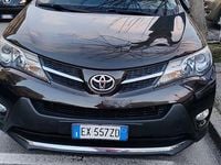 Usata Toyota RAV4 124 CV (91 kW) 2015 Nero SUV