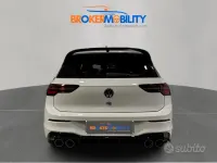 Usata VW Golf VIII R 333 CV (244 kW) 2023 Bianco Berlina