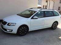 Usata Skoda Octavia Elegance 150 CV (110 kW) 2015 Bianco Utilitaria