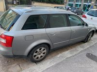 Usata Audi A4 131 CV (96 kW) 2002 Argento Station wagon