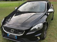 Occasion Volvo V40 R-Design Kinetic 114 ch (83 kW) 2013 Noir Berline
