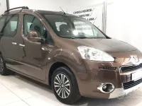 Usata Peugeot Partner Tepee Style 92 CV (67 kW) 2015 Marrone Monovolume