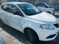 Usata Lancia Ypsilon 2019 Bianco Utilitaria