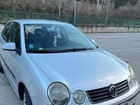 Usata VW Polo 54 CV (39 kW) 2004 Grigio Utilitaria