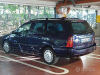 Usata Ford Focus 100 CV (73 kW) 2000 Blu Station wagon