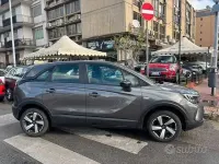 Usata Opel Crossland 110 CV (80 kW) 2023 Grigio SUV