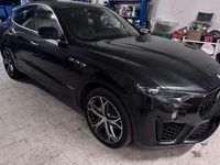 Usata Maserati Levante 275 CV (202 kW) 2020 Nero SUV