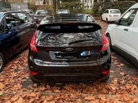Usata Ford Fiesta 82 CV (60 kW) 2010 Nero Berlina