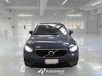 Usata Volvo XC40 Momentum 129 CV (94 kW) 2021 Blu SUV