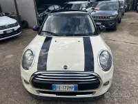 Usata Mini Cooper D Business 116 CV (85 kW) 2016 Beige Utilitaria