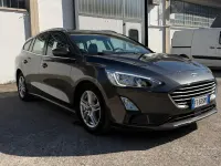 Usata Ford Focus Vignale 120 CV (88 kW) 2018 Grigio Station wagon