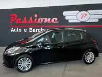 Usata Peugeot 208 82 CV (60 kW) 2017 Nero Utilitaria