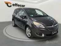 Usata Opel Meriva Cosmo 120 CV (88 kW) 2015 Grigio scuro Monovolume