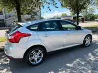 Usata Ford Focus 100 CV (73 kW) 2014 Grigio Berlina
