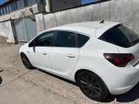Usata Opel Astra 2011 Bianco Berlina